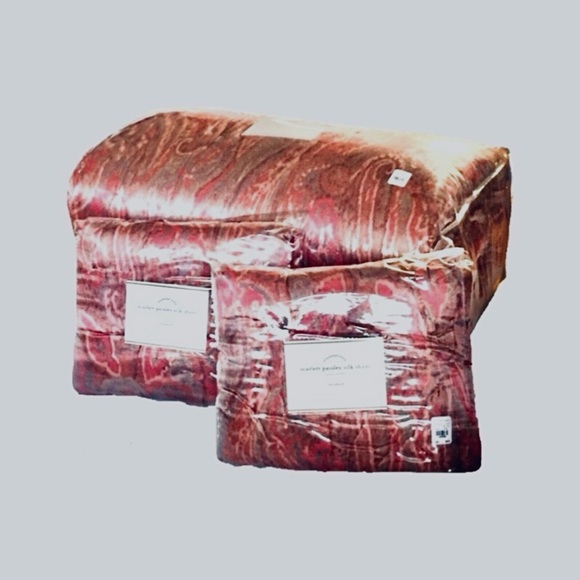 Pottery Barn Silk Quilt Set Full Queen New - Picture 5 of 5